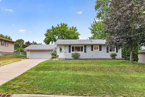 3301 69th St E, Inver Grove Heights, MN 55076