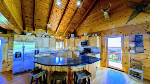 Kitchen - 407 23rd St, Chetek, WI 54728 photo 1 of 3