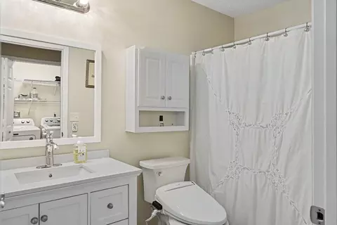 Bath - 59 Brighton Path, Hudson, WI 54016 photo 1 of 2