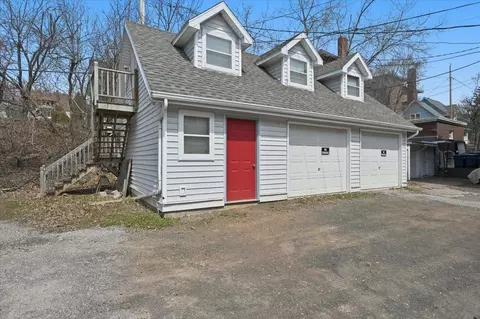 Exterior - 1727 E Superior St, Duluth, MN 55812 photo 6 of 9