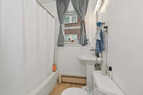 Bath - 1727 E Superior St, Duluth, MN 55812 photo 2 of 4