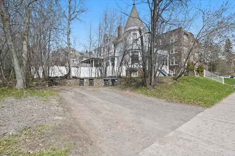 Exterior - 1727 E Superior St, Duluth, MN 55812 photo 9 of 9