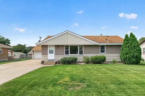 6836 Monroe St NE, Fridley, MN 55432