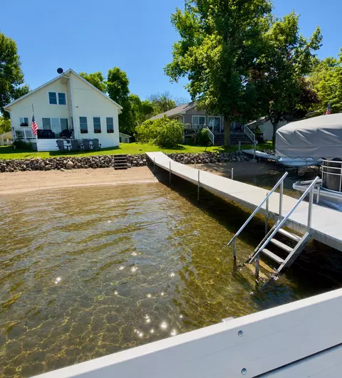6537 Oryan Ave NW, Annandale, MN 55302