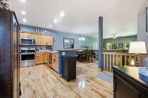 Entry Way - 5646 Rush Lake Ct, Baxter, MN 56425 photo 1 of 4