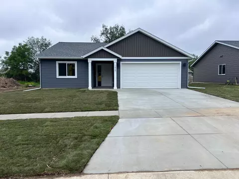 1427 Sunrise Ave SE, Rochester, MN 55904