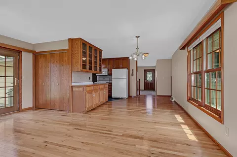 Living - 523 6th Ave N, Cold Spring, MN 56320 photo 5 of 9