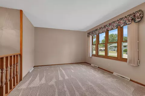 Living - 523 6th Ave N, Cold Spring, MN 56320 photo 8 of 9