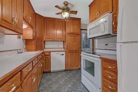 Kitchen - 523 6th Ave N, Cold Spring, MN 56320 photo 1 of 3