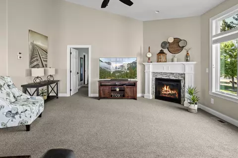 Living - 4357 Coventry Dr S, Fargo, ND 58104 photo 1 of 3