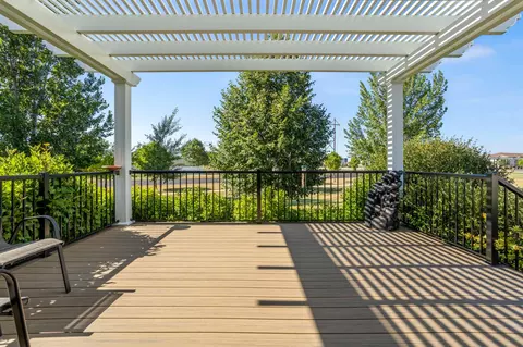 Exterior - 4357 Coventry Dr S, Fargo, ND 58104 photo 3 of 12