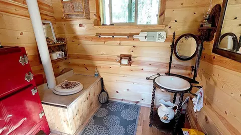 Bath - 90138 Pine, Tower, MN 55790 photo 1 of 1