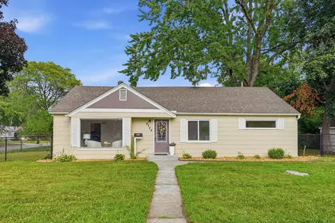 5724 Hampshire Ave N, Crystal, MN 55428