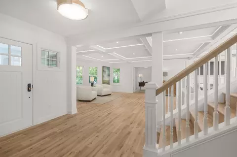 Entry Way - 20590 Linden Rd, Deephaven, MN 55331 photo 2 of 2