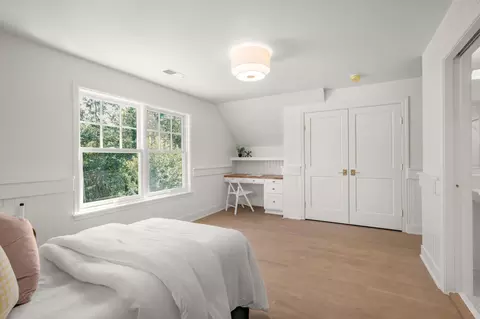 Bedroom - 20590 Linden Rd, Deephaven, MN 55331 photo 3 of 9