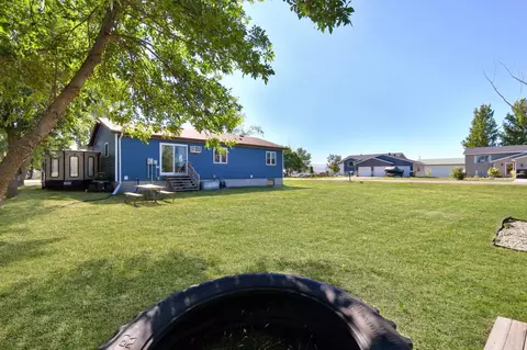 Exterior - 509 4th St E, Horace, ND 58047 photo 10 of 11