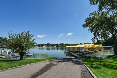Exterior - 5400 Three Points Blvd #326, Mound, MN 55364 photo 6 of 8