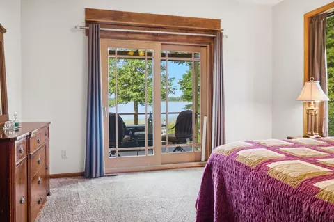 Bedroom - 15092 Ninebark Dr, Baxter, MN 56425 photo 4 of 9