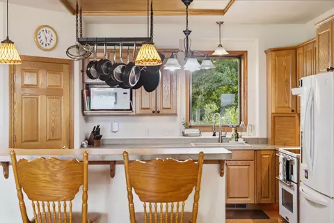 Kitchen - 15092 Ninebark Dr, Baxter, MN 56425 photo 1 of 4