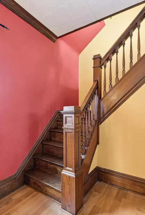 Entry Way - 2415 E 22nd St, Minneapolis, MN 55406 photo 2 of 3