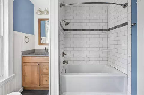 Bath - 2415 E 22nd St, Minneapolis, MN 55406 photo 1 of 4