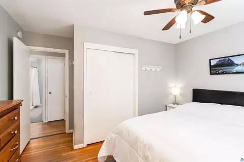 Bedroom - 703 Ebony Ave, Duluth, MN 55811 photo 4 of 4