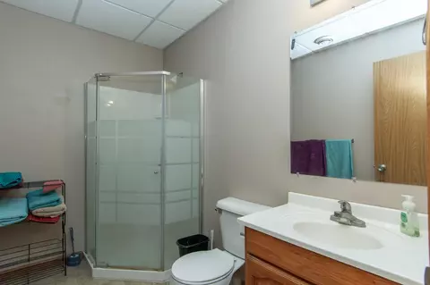 Bath - 1900 White Cloud Dr E, Isle, MN 56342 photo 3 of 3