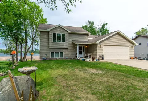 Exterior - 1900 White Cloud Dr E, Isle, MN 56342 photo 7 of 7