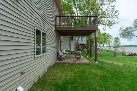 Exterior - 1900 White Cloud Dr E, Isle, MN 56342 photo 4 of 7