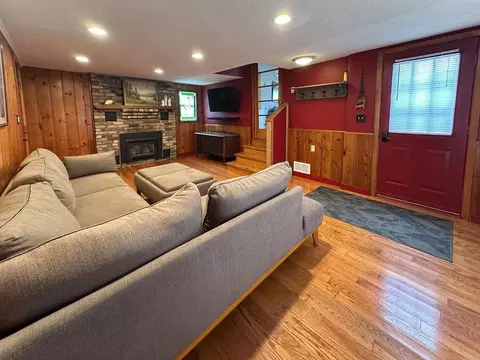 Living - 319 Pine St S, Onamia, MN 56359 photo 6 of 9