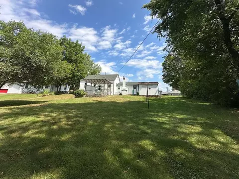 Exterior - 319 Pine St S, Onamia, MN 56359 photo 6 of 9