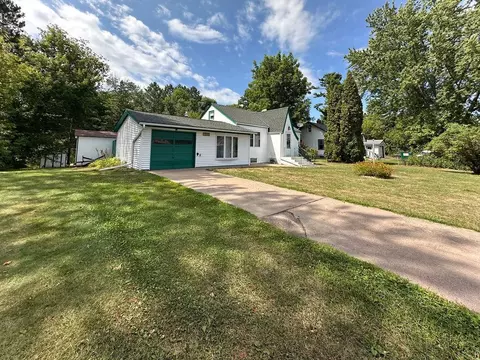 Exterior - 319 Pine St S, Onamia, MN 56359 photo 3 of 9