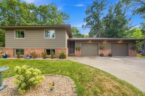 701 N Brookview Ln SW, Isanti, MN 55040