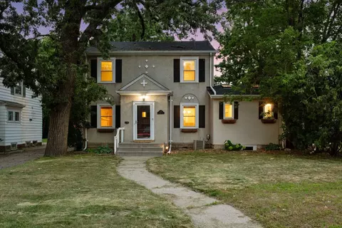 2312 W 54th St, Minneapolis, MN 55410