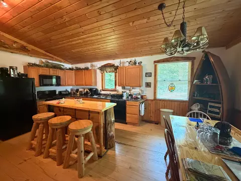 Kitchen - 82079 Schoumaker Rd, Willow River, MN 55795 photo 1 of 2