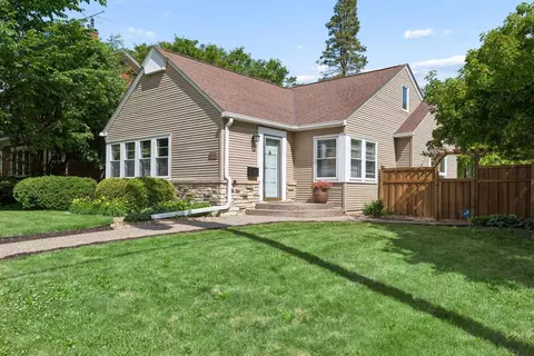 1821 Bohland Ave, Saint Paul, MN 55116