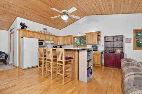 Kitchen - 39343 Cedar Heights Rd, Bigfork, MN 56628 photo 2 of 6