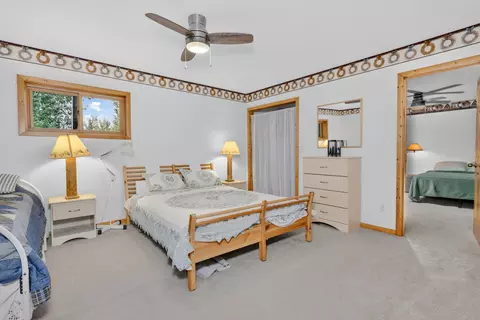 Bedroom - 39343 Cedar Heights Rd, Bigfork, MN 56628 photo 3 of 5