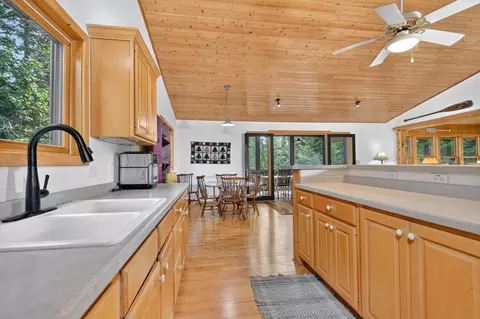 Kitchen - 39343 Cedar Heights Rd, Bigfork, MN 56628 photo 5 of 6