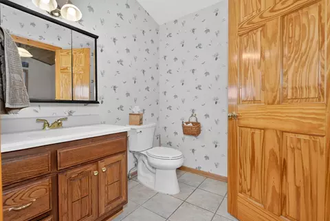 Bath - 39343 Cedar Heights Rd, Bigfork, MN 56628 photo 1 of 4