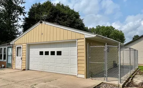 Other - 604 22nd Ave NW, Austin, MN 55912 photo 2 of 7