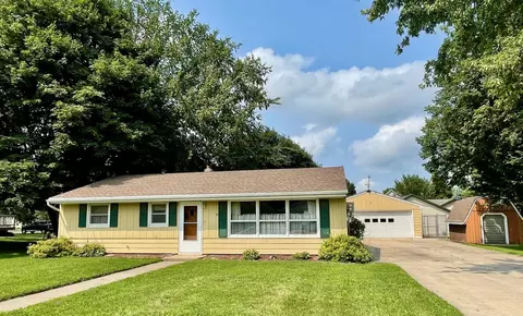 Exterior - 604 22nd Ave NW, Austin, MN 55912 photo 4 of 4