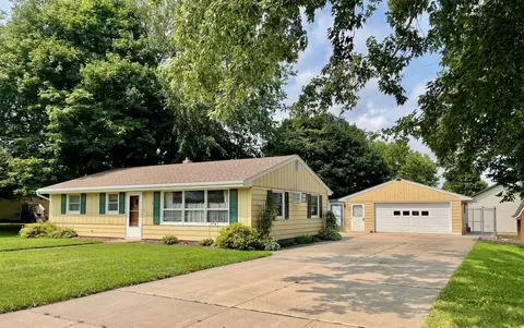 604 22nd Ave NW, Austin, MN 55912