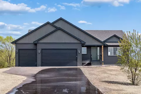 22890 Zion Pkwy NW, Oak Grove, MN 55448