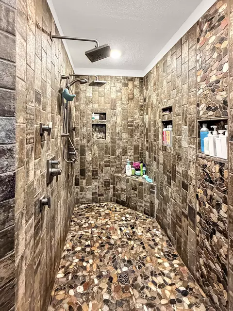 Bath - 1910 Temminck Rd, Saint Cloud, MN 56301 photo 2 of 3