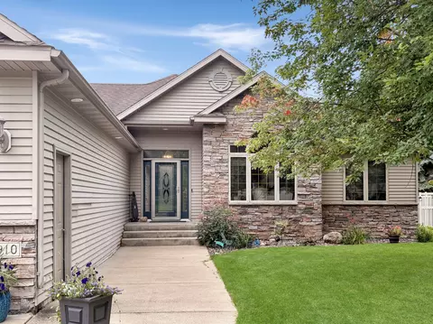 Exterior - 1910 Temminck Rd, Saint Cloud, MN 56301 photo 2 of 7