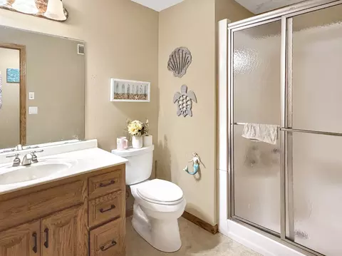 Bath - 1910 Temminck Rd, Saint Cloud, MN 56301 photo 3 of 3