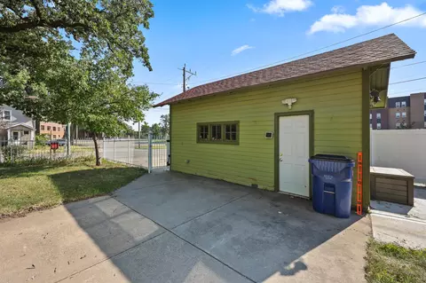 Exterior - 327 4th Ave S, Saint Cloud, MN 56301 photo 5 of 10