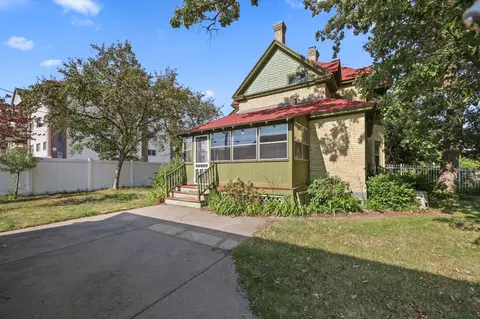 Exterior - 327 4th Ave S, Saint Cloud, MN 56301 photo 8 of 10