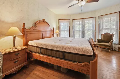 Bedroom - 327 4th Ave S, Saint Cloud, MN 56301 photo 9 of 9